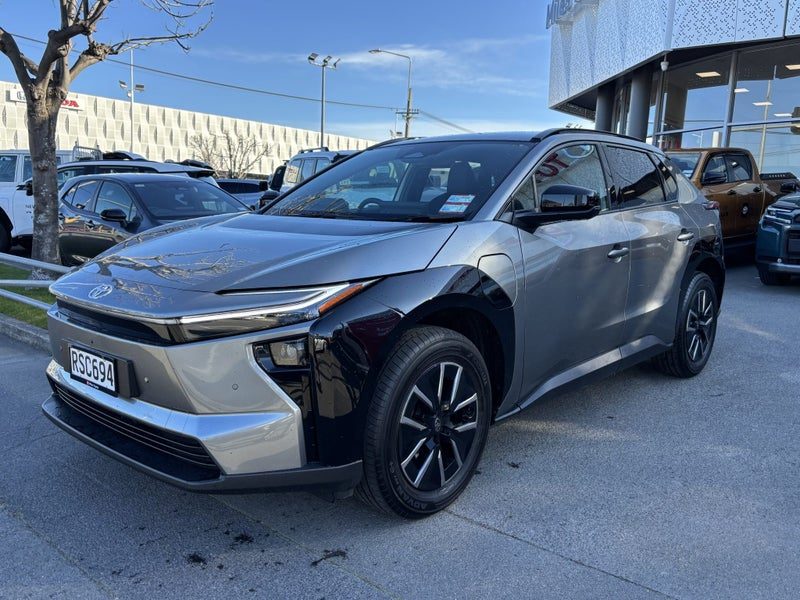 2026 Toyota bZ4X Pure 75Kwh/Ev/Fd, photo 3