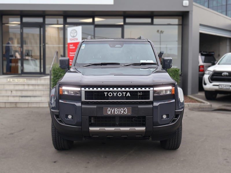 2024 Toyota Land Cruiser Prado GXL, photo 2