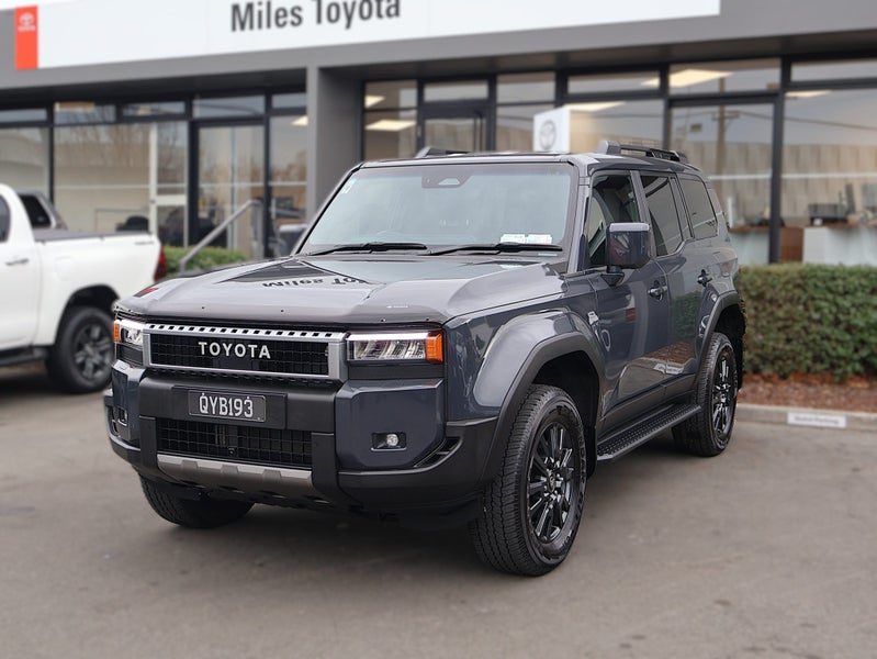 2024 Toyota Land Cruiser Prado GXL, photo 3