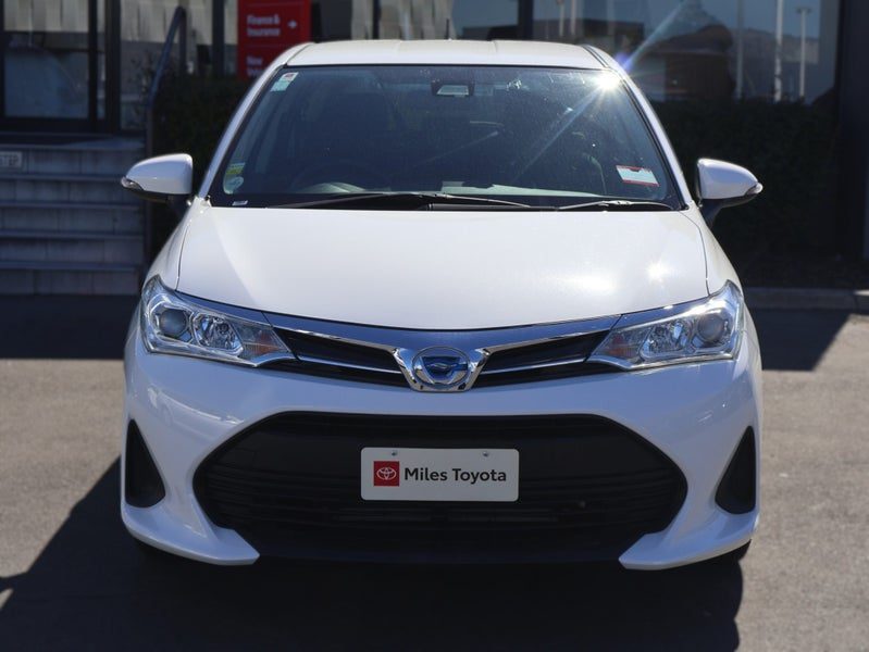 2019 Toyota Corolla 1.5 Hybrid Fielder Wagon, photo 2