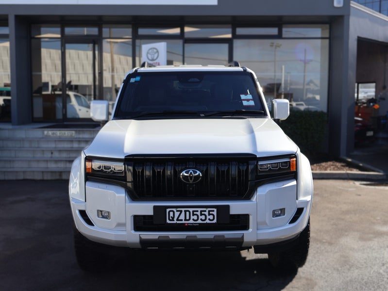 2024 Toyota Land Cruiser Prado VX 2.8 DIESEL SUV, photo 2
