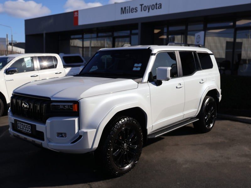 2024 Toyota Land Cruiser Prado VX 2.8 DIESEL SUV, photo 3