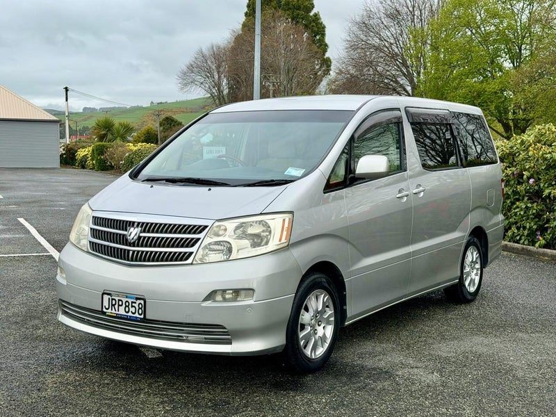 2004 Toyota Alphard 2WD 7 Seater, photo 3