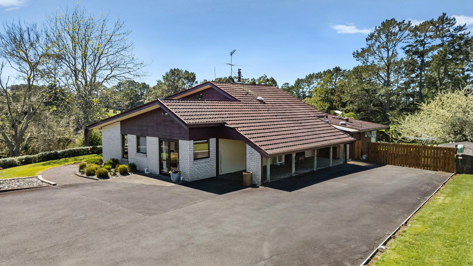 37 Pomona Road, Kumeu, photo 1