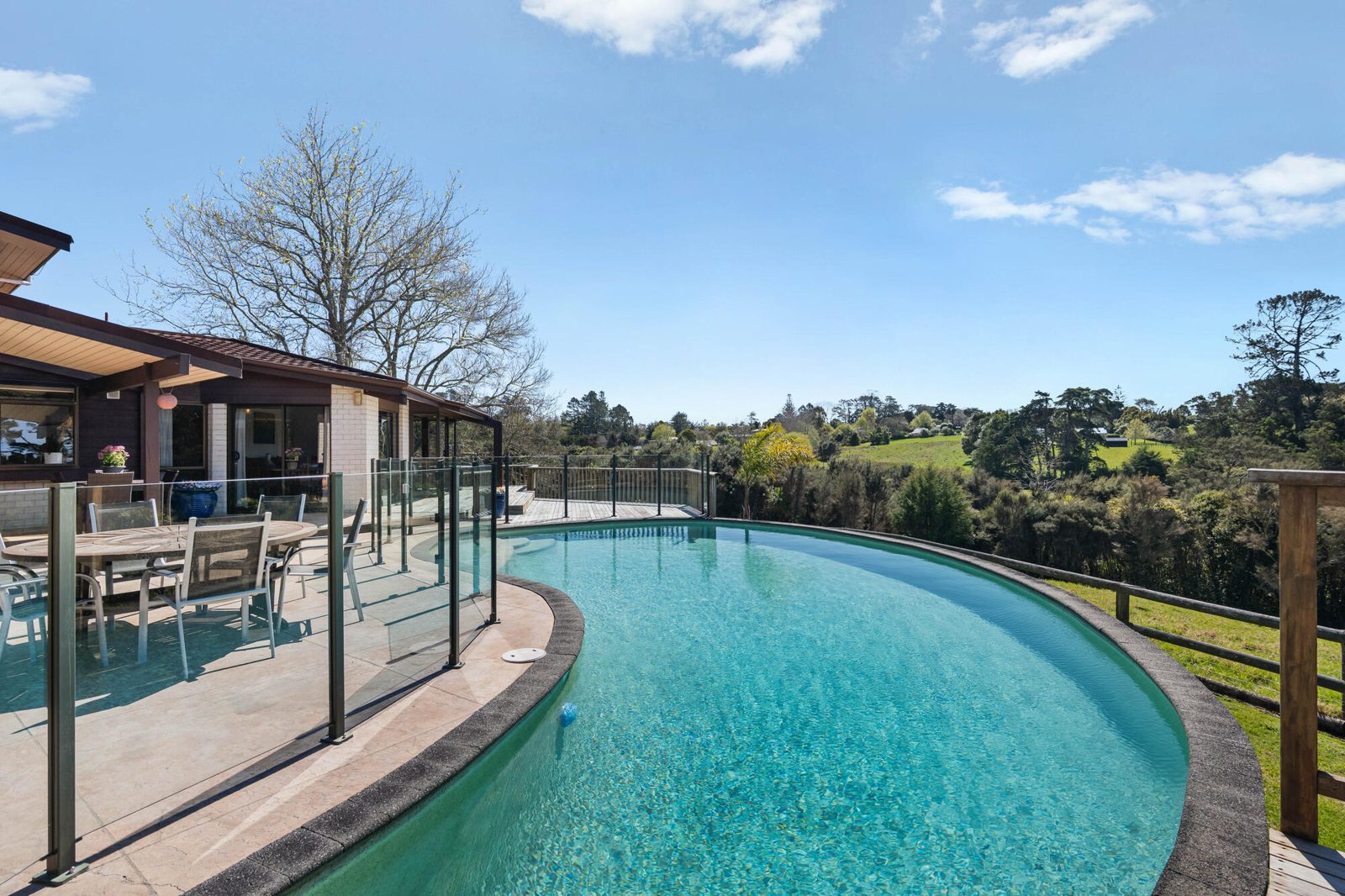 37 Pomona Road, Kumeu, photo 13