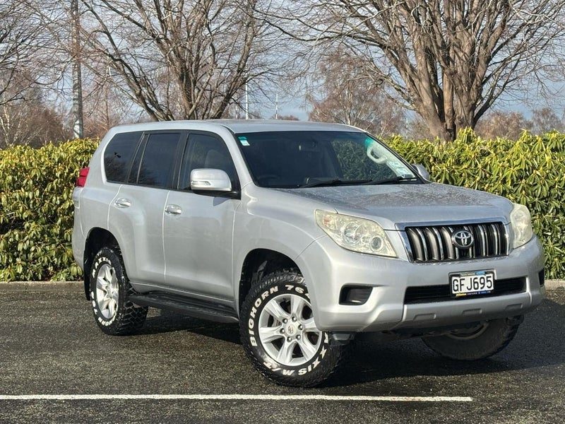 2012 Toyota Land Cruiser Prado GX 4WD 7 Seater