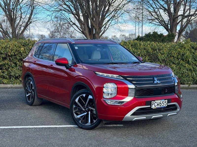 2022 Mitsubishi Outlander VRX 4WD 7 Seater