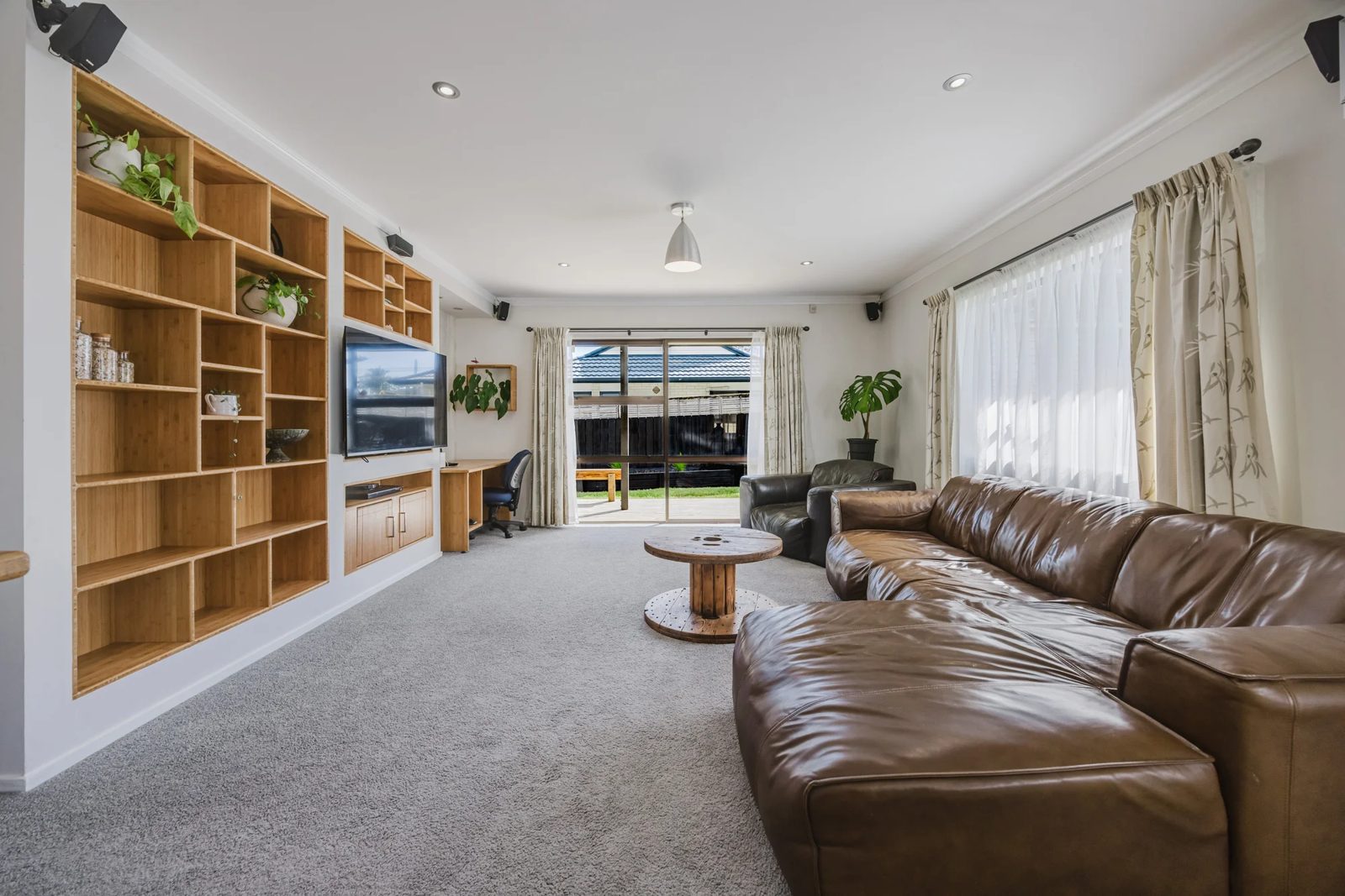 2/59 Youngs Road, Papakura, photo 3