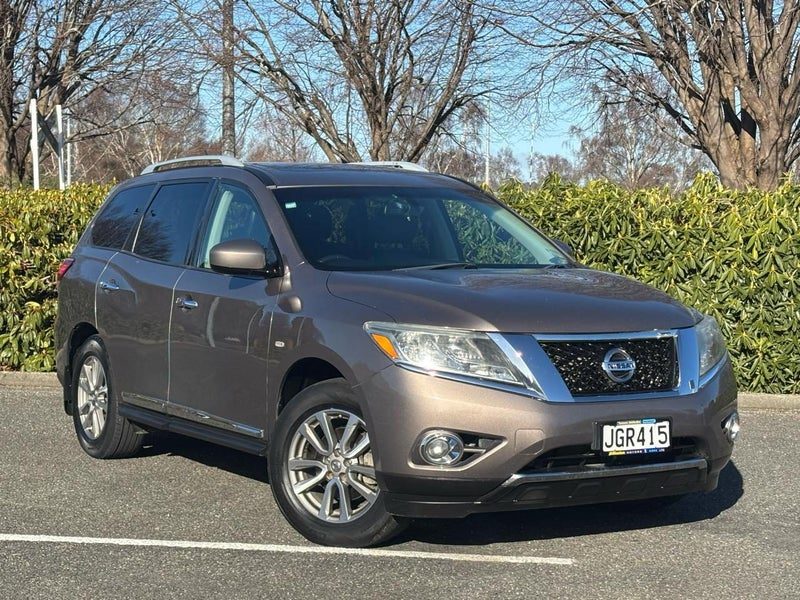 2015 Nissan Pathfinder TI SPEC NZ NEW 4WD 7 SEATER