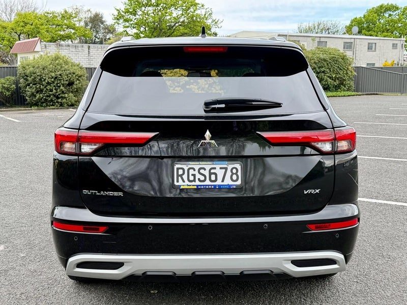 2025 Mitsubishi Outlander VRX 7 Seater, photo 3