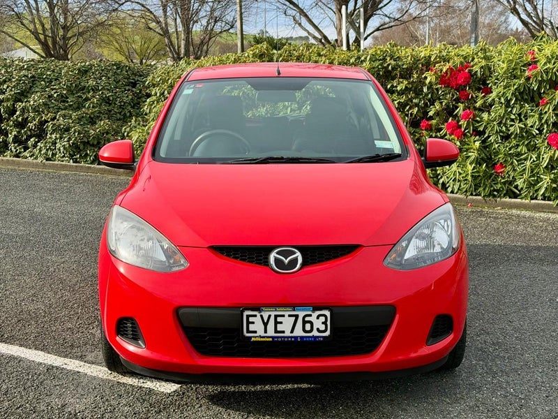 2009 Mazda 2 Classic, photo 3