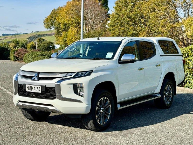 2021 Mitsubishi Triton GLXR, photo 3