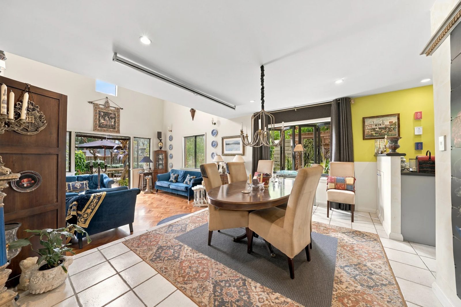 249a Main Highway, Ellerslie, photo 2