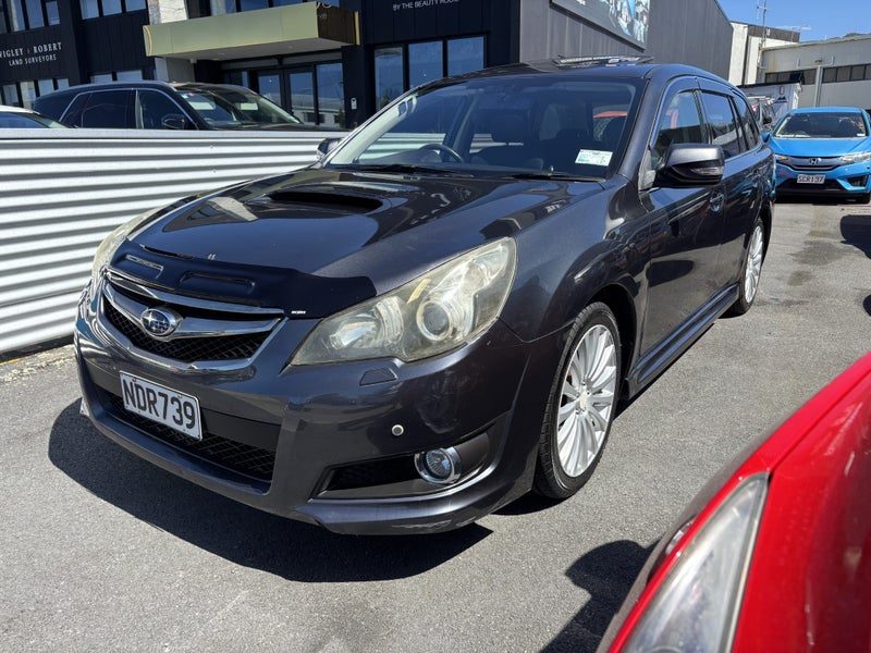 2009 Subaru Legacy, photo 2