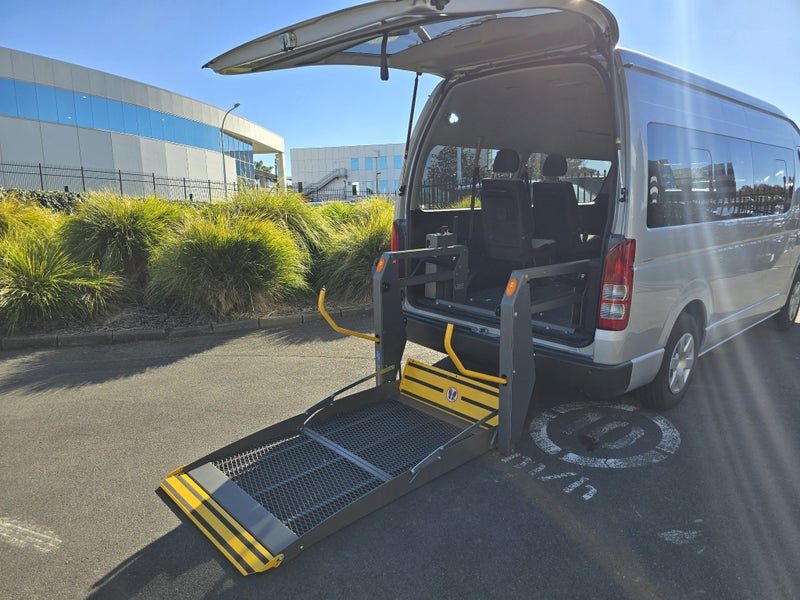 2024 Toyota Hiace Grand Cabin