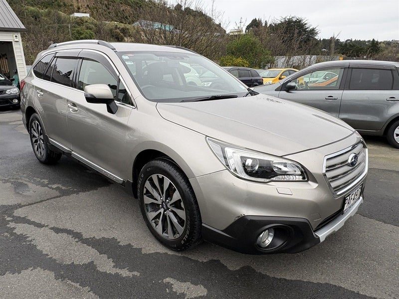 2015 Subaru Outback, photo 2