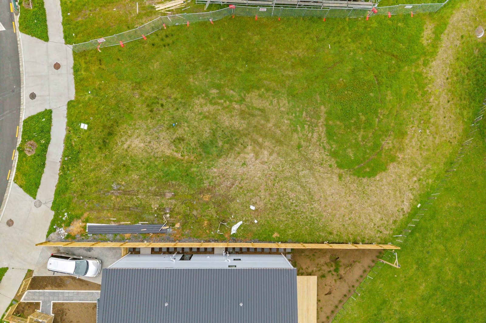 27&29 Waipaheke Crescent, Karaka, photo 5