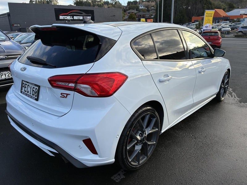 2022 Ford Focus ST 2.3P/7AT, photo 3