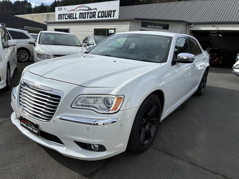 2013 Chrysler 300 Limited