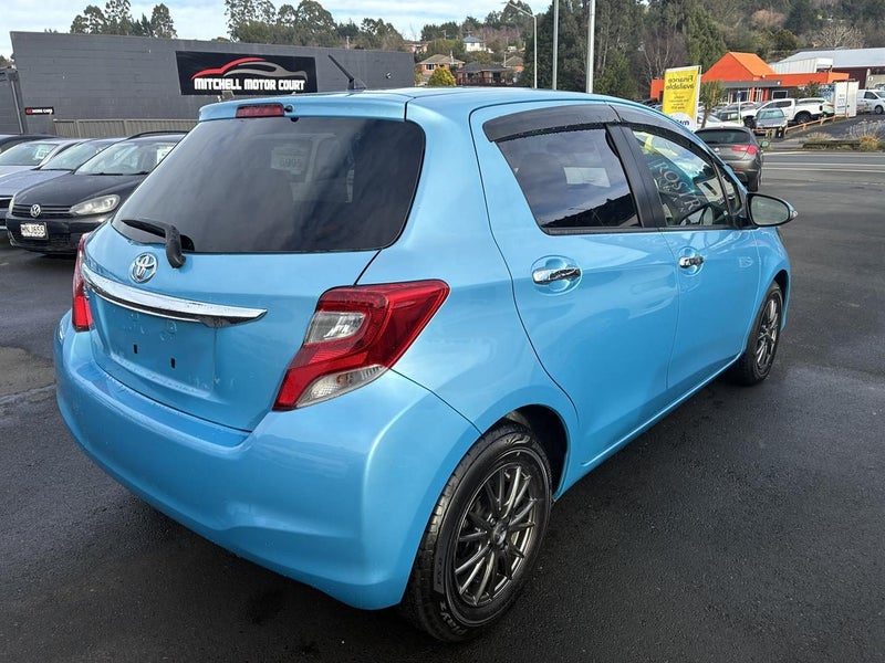 2016 Toyota Vitz 5D 1.3F LED EDITION, photo 3