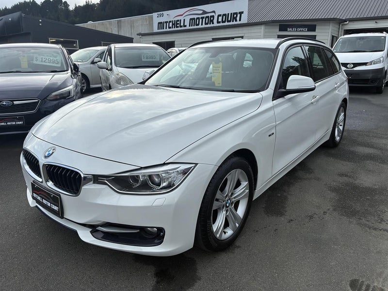 2013 BMW 320i TOURING SPORT
