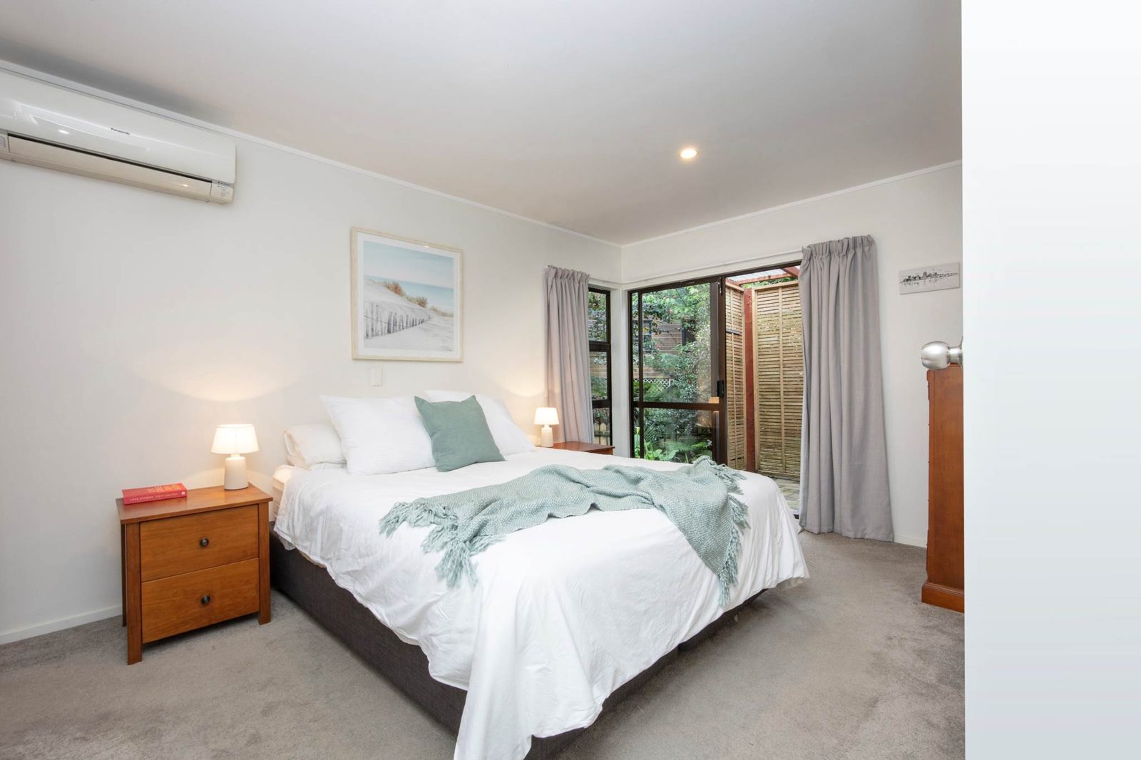 1/113 Daffodil Street, Titirangi, photo 5