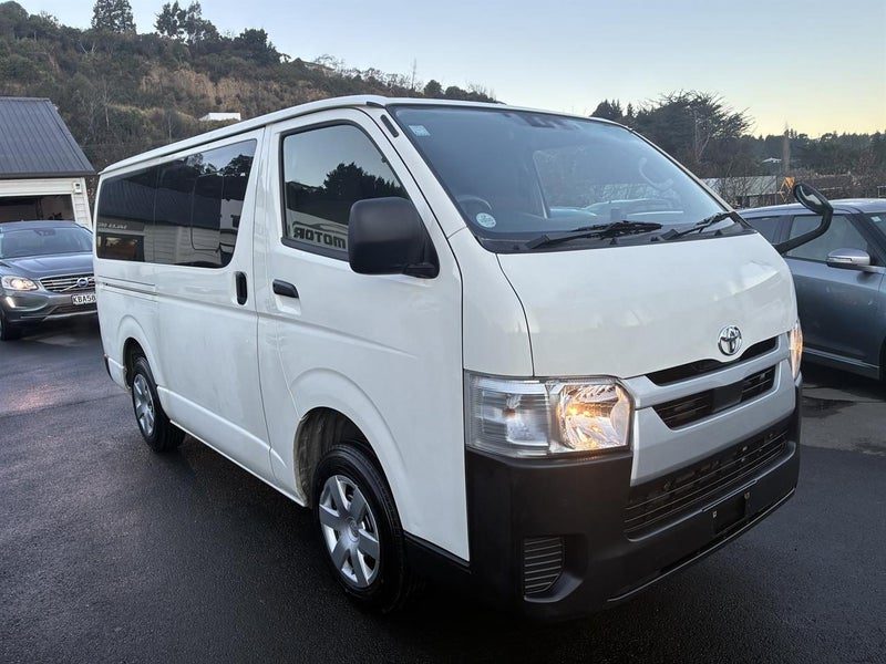 2023 Toyota Hiace VAN DX