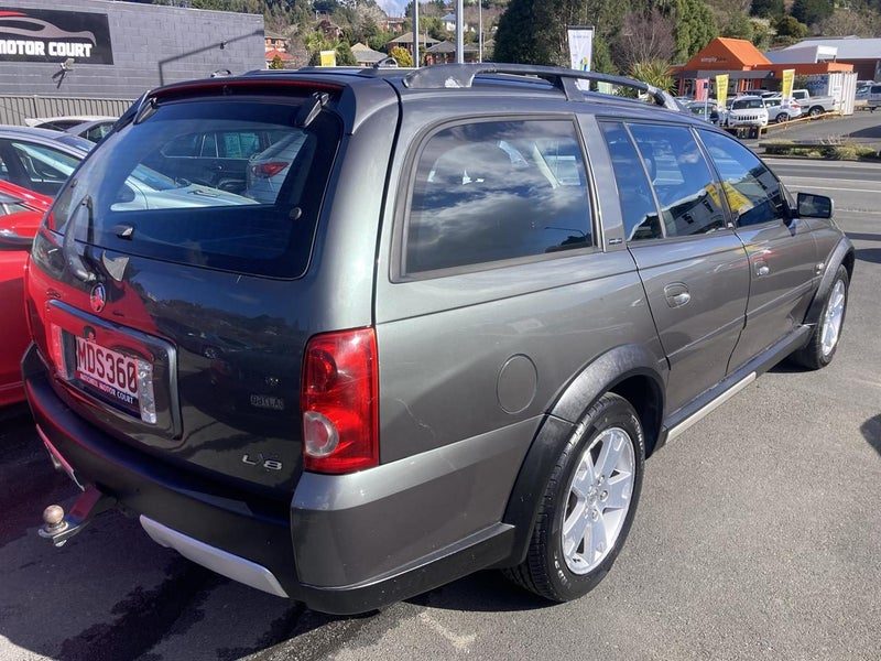 2004 Holden Adventra VY2 LX8, photo 3