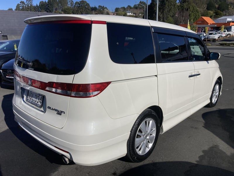 2009 Honda Elysion, photo 3