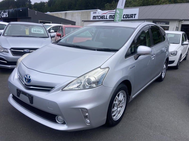 2013 Toyota Prius ALPHA S