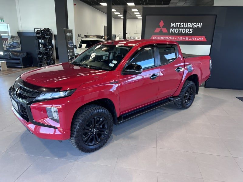 2022 Mitsubishi Triton DC WS 2.4D GLSB 4WD 6AT