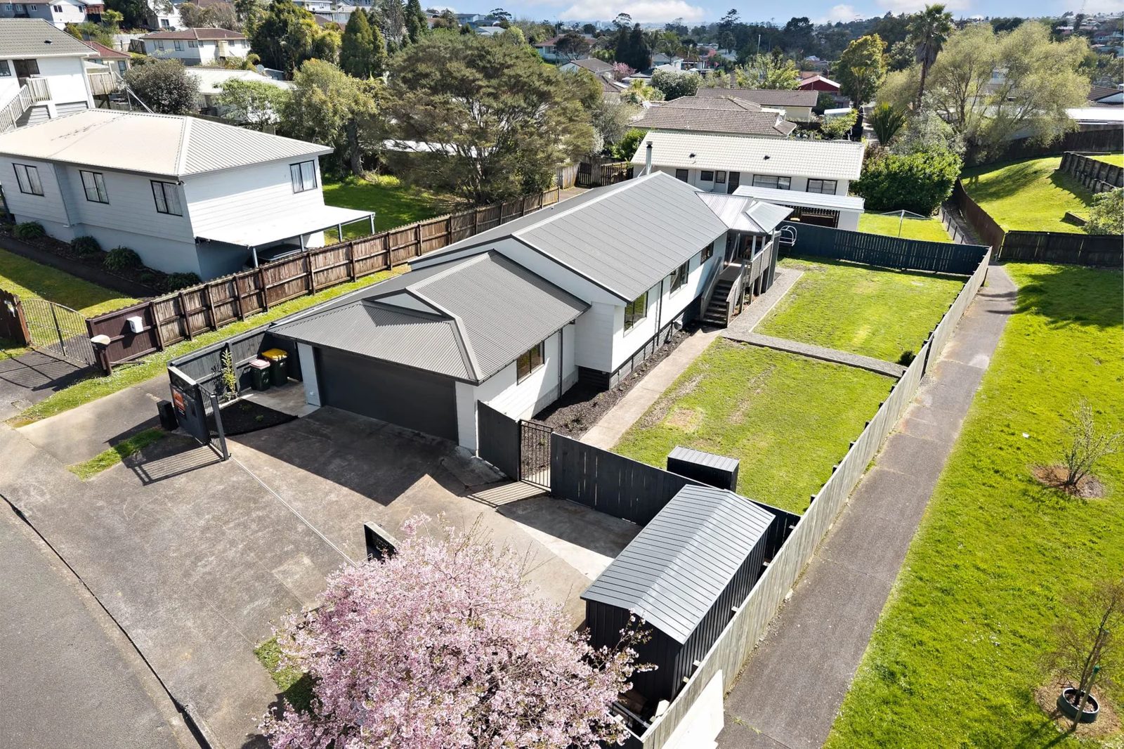 26 Maywood Crescent, Glen Eden, photo 3