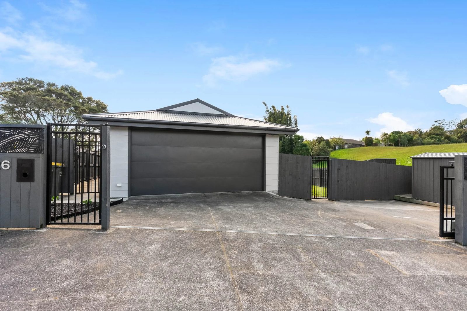 26 Maywood Crescent, Glen Eden, photo 10