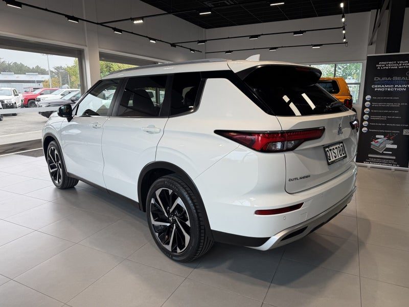 2024 Mitsubishi Outlander XLS 2.5P/4WD/CVT, photo 3