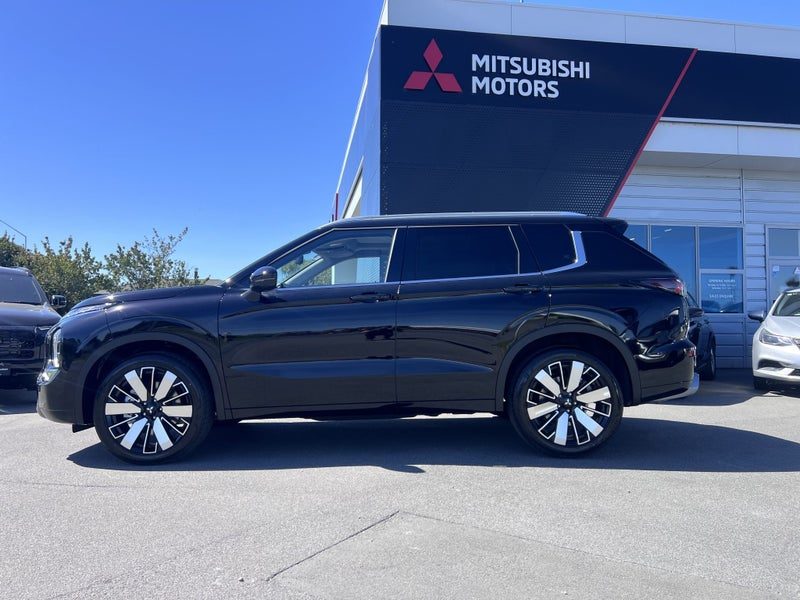 2026 Mitsubishi Outlander 2.5P VRX 2WD CVT, photo 2
