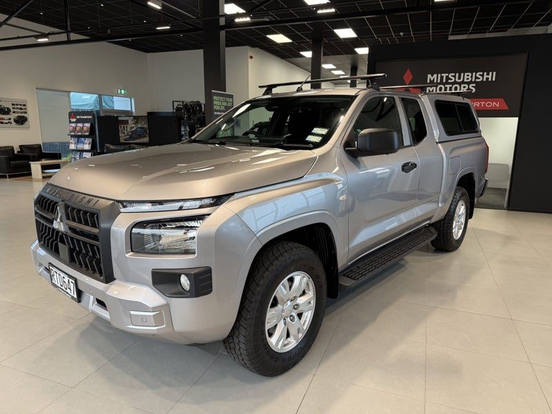 2026 Mitsubishi Triton CC WS 2.4D GLX 4WD 6AT