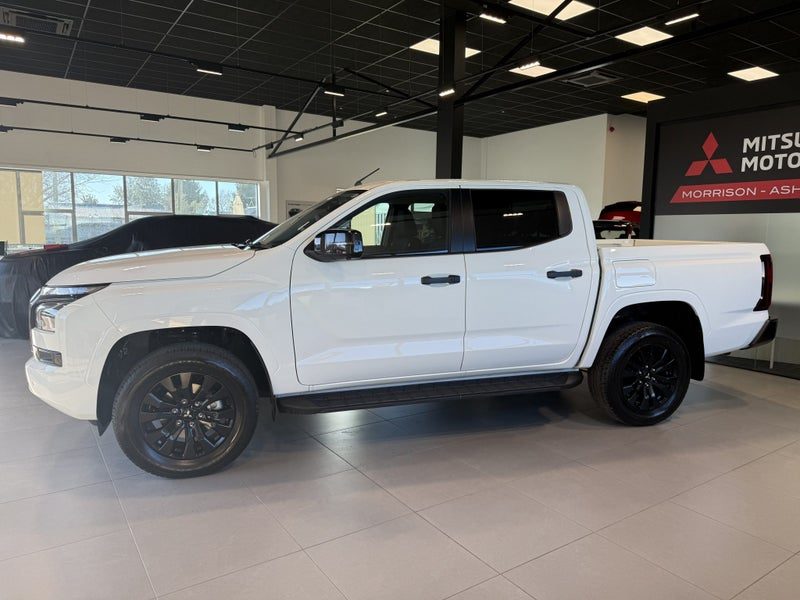 2026 Mitsubishi Triton DC WS 2.4D GLXR 4WD 6AT, photo 2