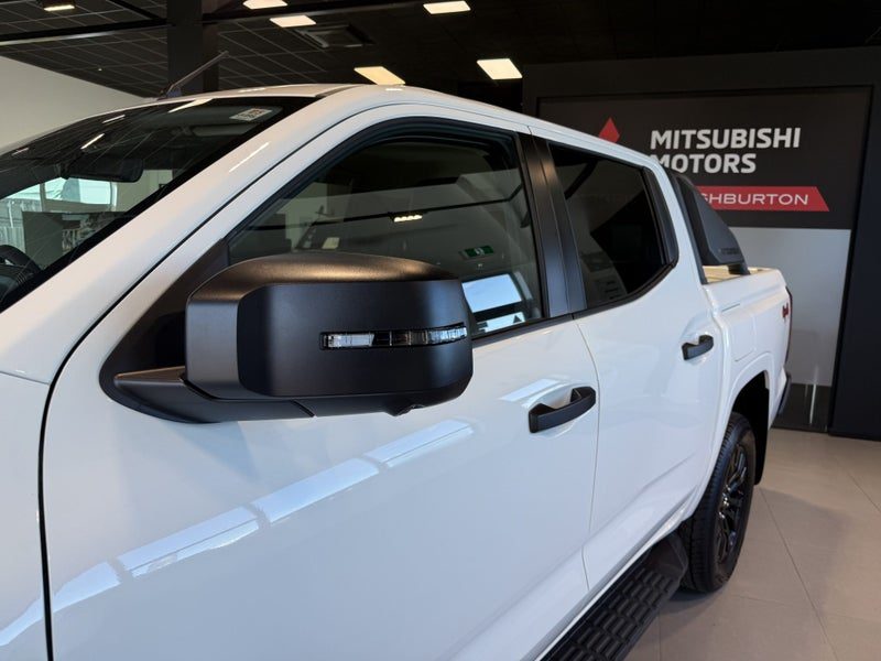 2026 Mitsubishi Triton DC WS 2.4D GLXS 4WD 6AT, photo 3