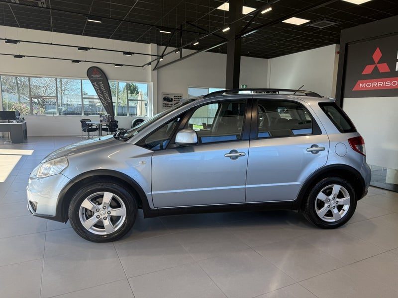 2012 Suzuki SX4 GLXHCB2 2.0 5DR LTD 4WD, photo 2