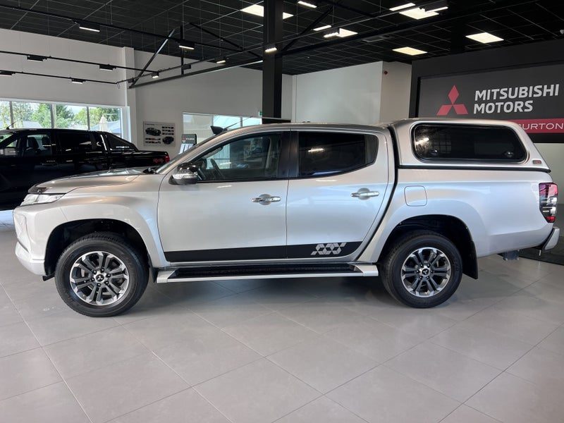 2020 Mitsubishi Triton DC VRX 4WD 6AT 2.4D, photo 3
