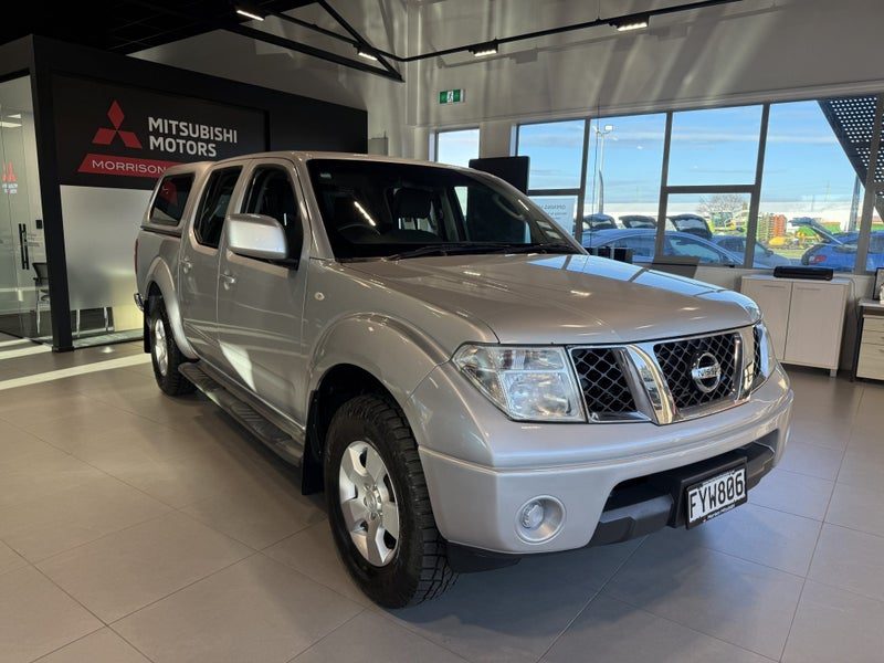 2011 Nissan Navara D/C 2.5D 4WD ST AT, photo 2