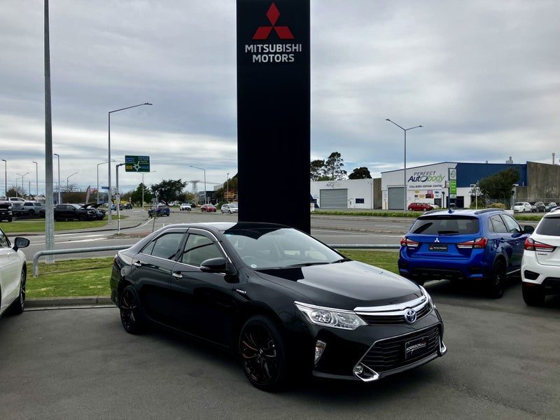 2015 Toyota Camry HYBRID G PREMIUM BLACK PACKAGE