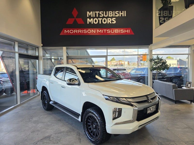 2022 Mitsubishi Triton DC Glxr 6AT 2wd 2.4D
