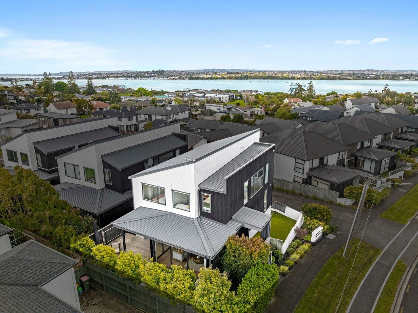8 Taniwha Street, Waiotaiki Bay, photo 5
