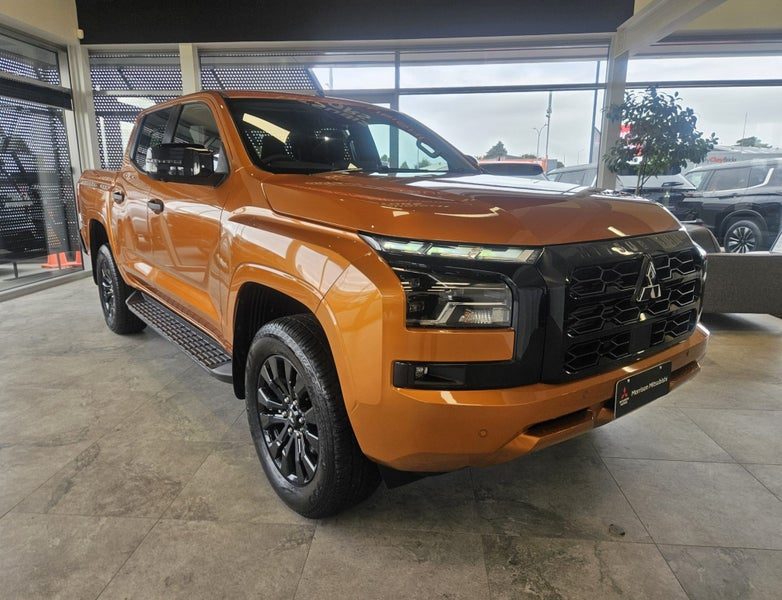 2026 Mitsubishi Triton DC WS 2.4D GLXR 4WD 6AT, photo 2