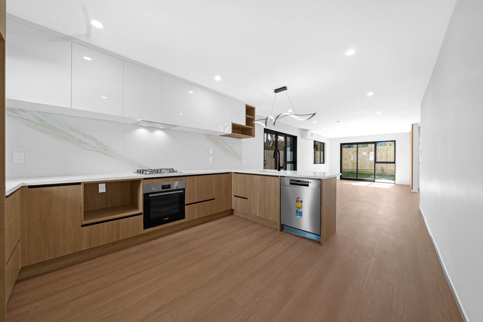 69C Kuripaka Crescent, The Gardens, photo 3