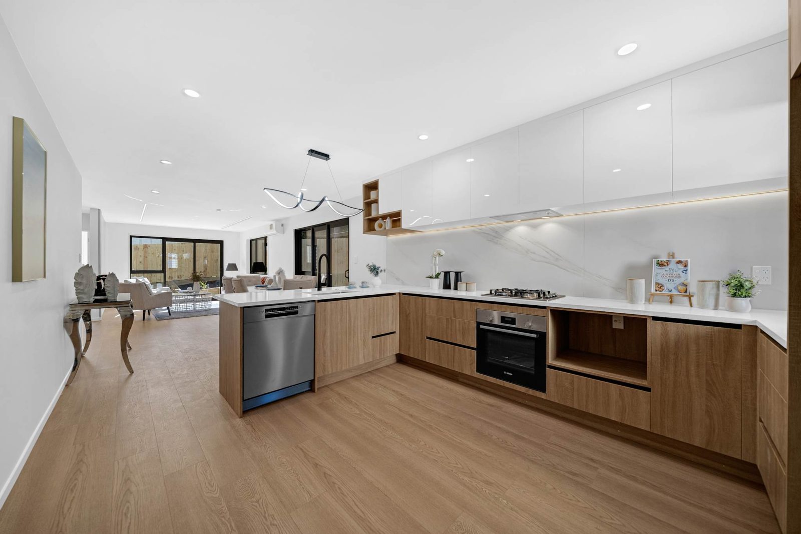 69 Kuripaka Crescent, The Gardens, photo 11