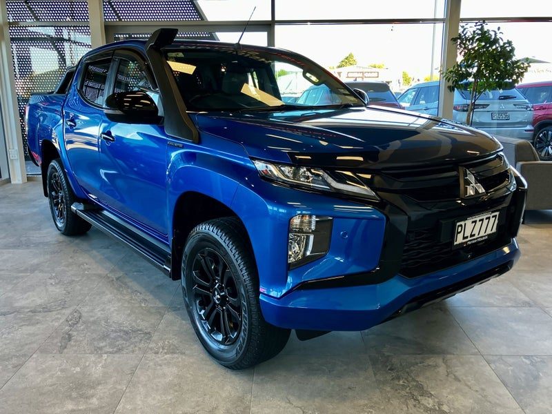 2022 Mitsubishi Triton DC Glsb 4WD 6AT 2.4D, photo 2