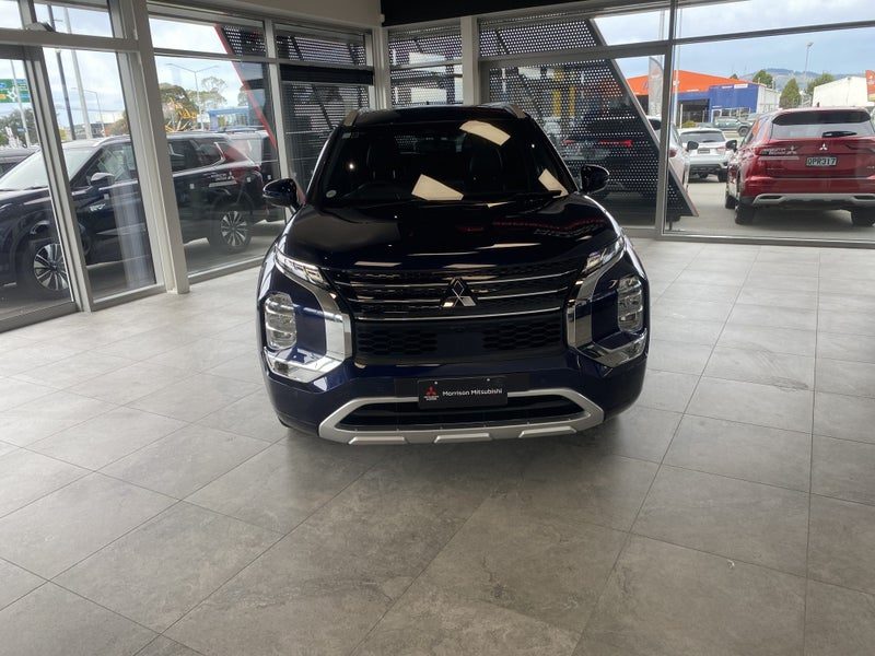 2022 Mitsubishi Outlander PHEV EXCEED 4WD 7 SEATER, photo 2