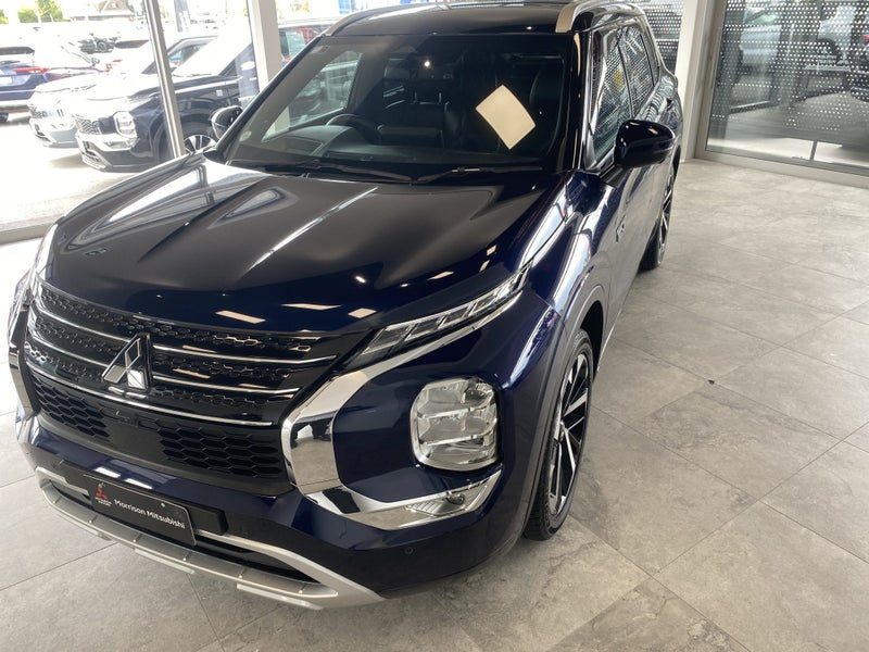 2022 Mitsubishi Outlander PHEV EXCEED 4WD 7 SEATER, photo 3
